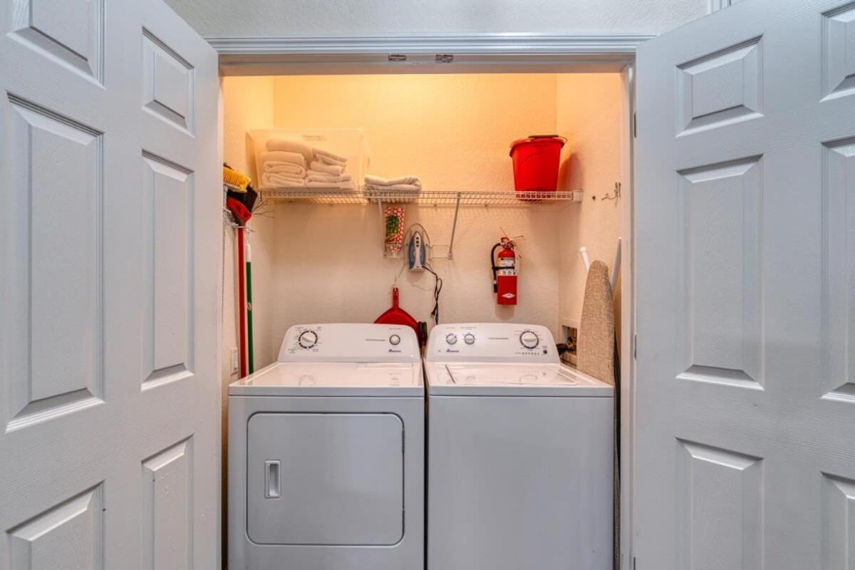 Deluxe 3 Bedroom Apartment 404 Orlando Luaran gambar